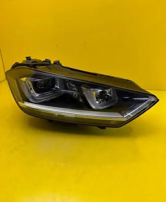 Volkswagen Golf Sportsvan Headlight/headlamp 517941034A