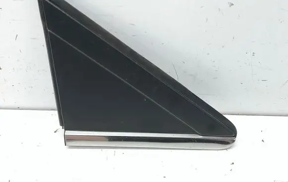 Fender end trim