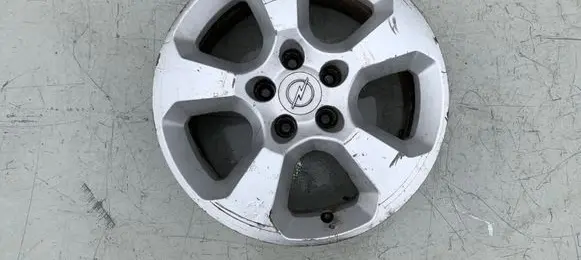 R16 alloy rim