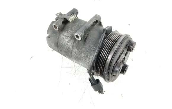 Ford Kuga I Air conditioning (A/C) compressor (pump)