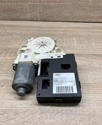Ford Focus C-MAX Front door window regulator motor 981405110 5WK11570M
