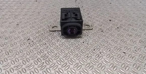 Audi A6 S6 C6 4F Battery relay fuse 4F0915519