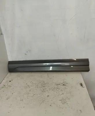 Audi Q3 8U Front door trim (molding) 8U0853959D OP20606