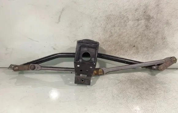 Audi 80 90 B3 Front wiper linkage 893955995A