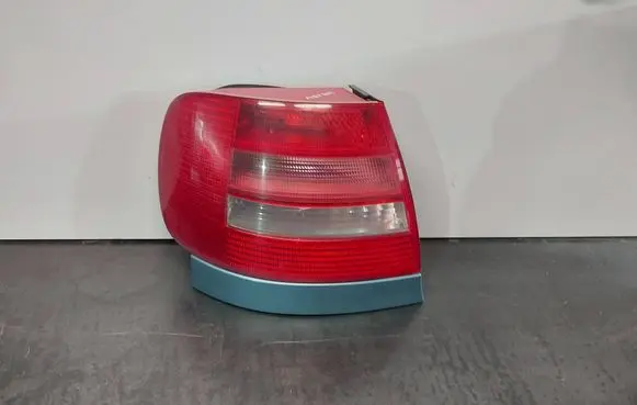 Audi A4 S4 B5 8D Rear/tail lights 8D0945095G
