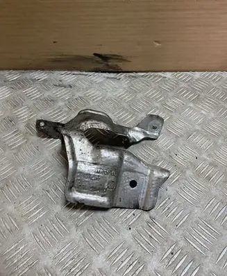 Volvo S60 Heat shield in engine bay 31411251