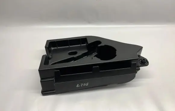 Mercedes-Benz CLA C117 X117 W117 Other interior part A2468900188