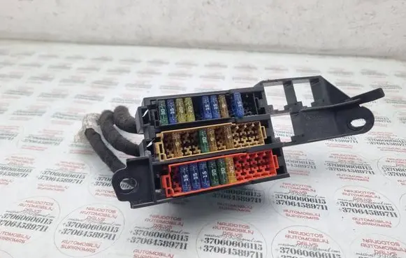 Audi Q7 4L Fuse module 4L0971845A