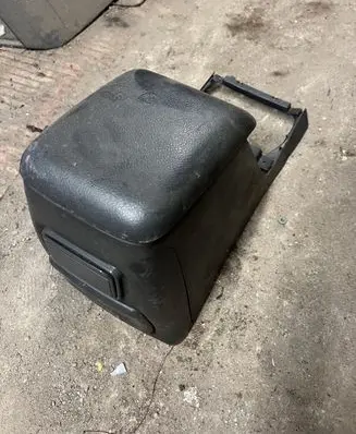 Opel Frontera B Armrest 8971487800 83431W3YAA100