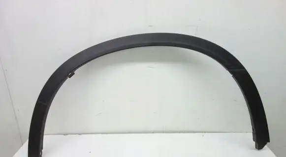 Suzuki Vitara (LY) Rear arch trim
