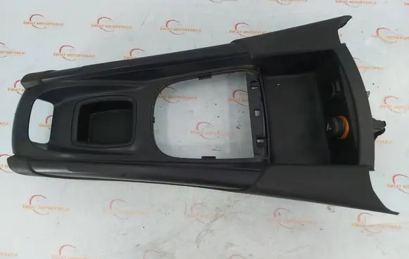 Citroen DS4 Gear shifter surround trim plastic 9671590377 98042211ZD