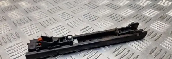 Peugeot 307 Seat belt adjustment rail 5507371