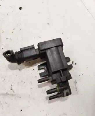 Peugeot 3008 I Vacuum valve 9665886280