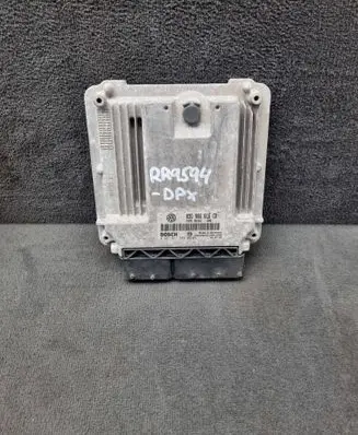 Volkswagen Touran I Engine control unit/module 03G906016CD 0281011945