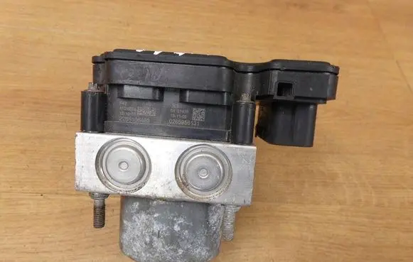 Subaru Forester SJ ABS Pump 0265956131