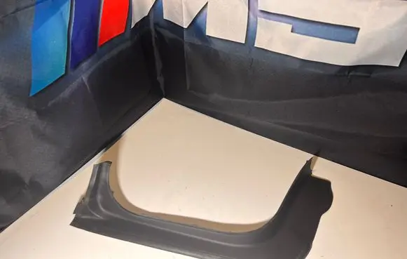 BMW 7 G11 G12 Tailgate/trunk side cover trim 7364425