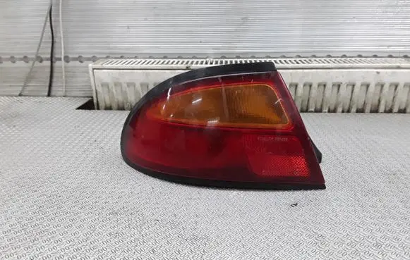 Mazda 323 F Rear/tail lights 0431439