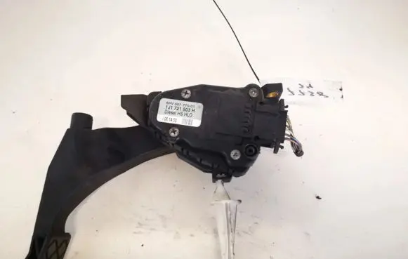 Volkswagen Golf IV Accelerator throttle pedal 1j1721503h 6pv007770-01