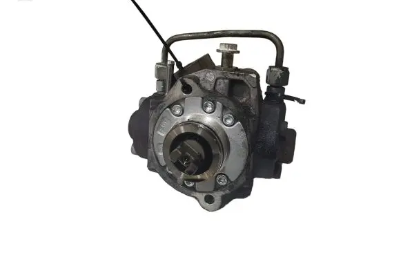 Toyota Auris 150 Fuel injection high pressure pump 221000R040