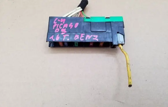 Citroen C4 I Picasso Fuse module 9627791