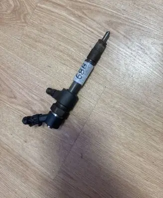 Alfa Romeo 156 Fuel injector 0445110068