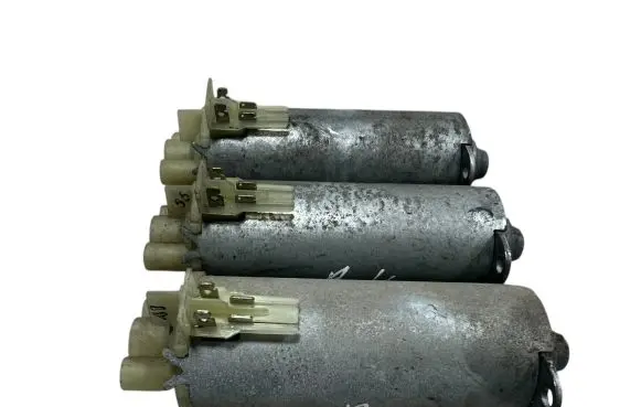 Volvo XC90 Seat adjustment motor 0130002530 260404N 198392104
