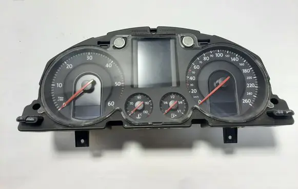 Speedometer (instrument cluster)
