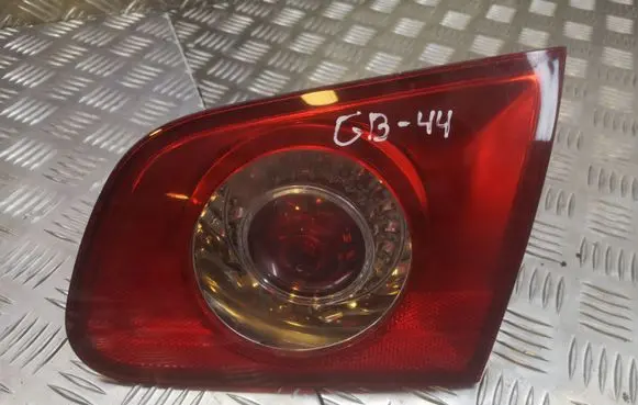 Volkswagen PASSAT B6 Tailgate rear/tail lights 3C9945094A