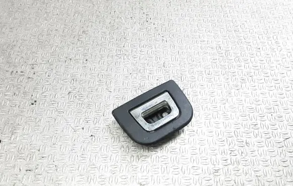 BMW 5 F10 F11 Tie down hook / loop 