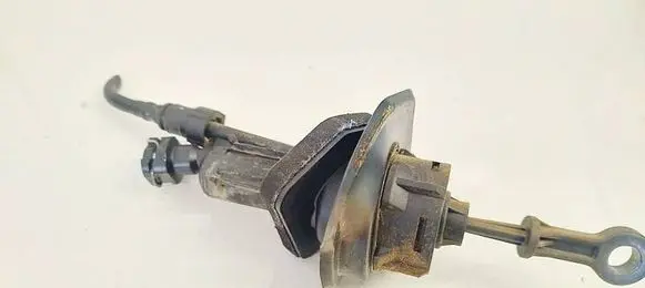Ford Mondeo MK IV Clutch master cylinder