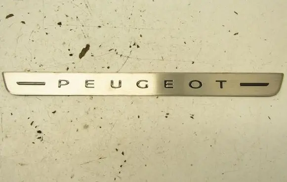 Peugeot 2008 II Other interior part 98326989RW