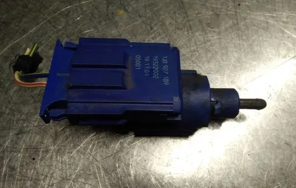 Clutch pedal sensor