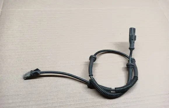 Opel Vivaro ABS brake wheel speed sensor GM59336 675748