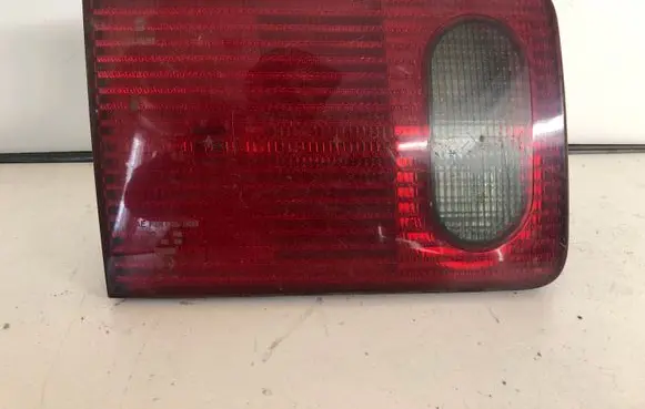Audi A8 S8 D2 4D Tailgate rear/tail lights 4D0945093