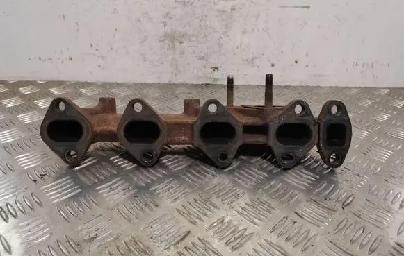 Hyundai Santa Fe Exhaust manifold