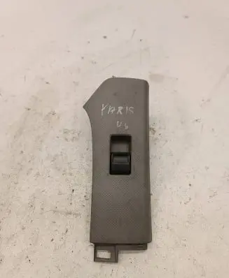 Toyota Yaris Electric window control switch 742320D090
