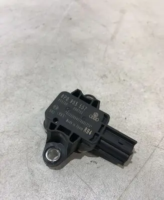 Audi A4 S4 B7 8E 8H Airbag deployment crash/impact sensor 8P0955557