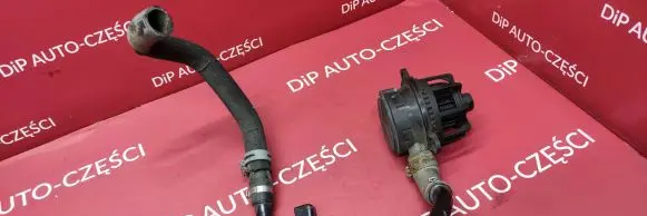 Audi A5 8T 8F Engine coolant pipe/hose 059103493A