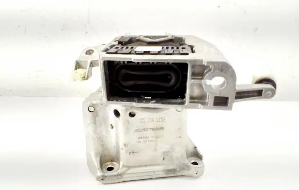 BMW 1 F40 Engine mount bracket 17276810 883557202