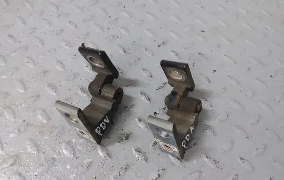 Front door hinge set