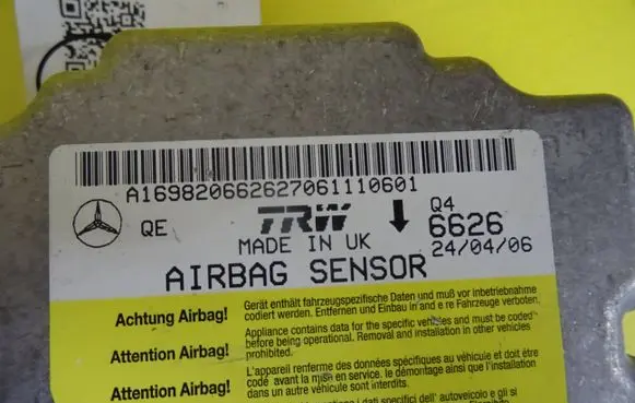 Mercedes-Benz A W169 Airbag control unit/module 6626