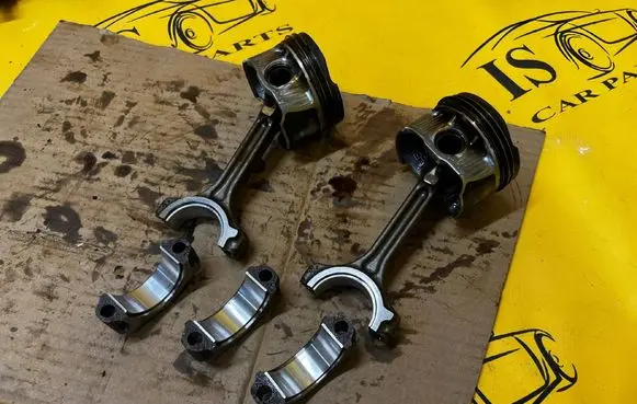 Dacia Jogger Piston with connecting rod
