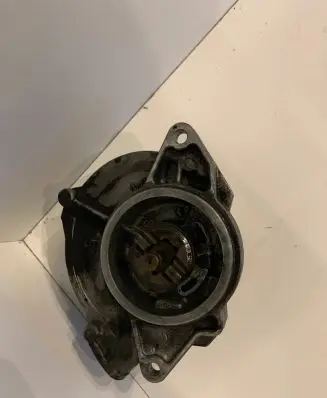 Audi A6 S6 C6 4F Vacuum pump 057145100AE 07T0620571 00906100
