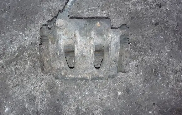 Ford Transit Front brake caliper NOCODE