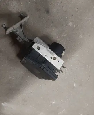 Mercedes-Benz C W203 ABS Pump A2035451632 SAU1A28T61 10094715133