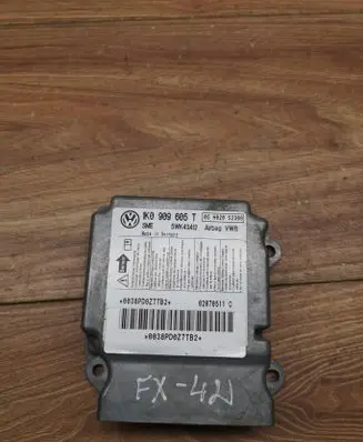 Volkswagen Golf V Airbag control unit/module 1K0909605T 05H020S2300 5WK43412