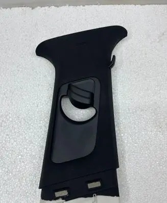 KIA Stinger (B) pillar trim (top) 85843J5000