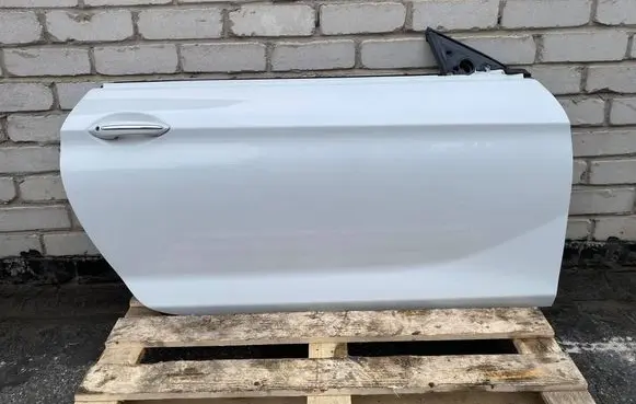 BMW 6 F12 F13 Door (2 Door Coupe) 41517228570 7228570