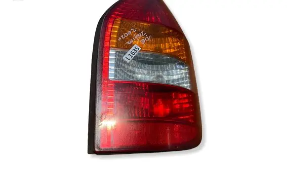 Opel Zafira A Rear/tail lights 62281