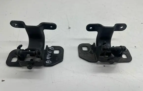 BMW 6 F12 F13 Convertible roof hinge 7226974